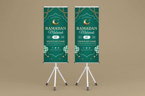 Ramadan Mubarak Roll Up Banner