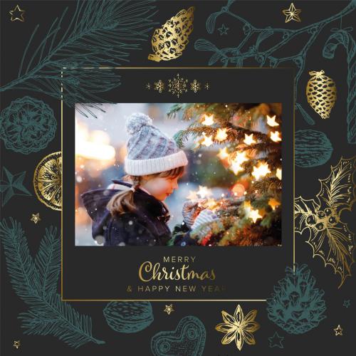 Christmas Family Photo Card Layout - 472742105