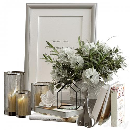 Decorative set with candles