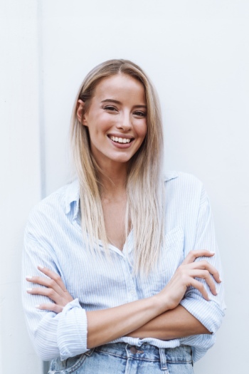 Smiling Faces Woman #1, 26xJPG