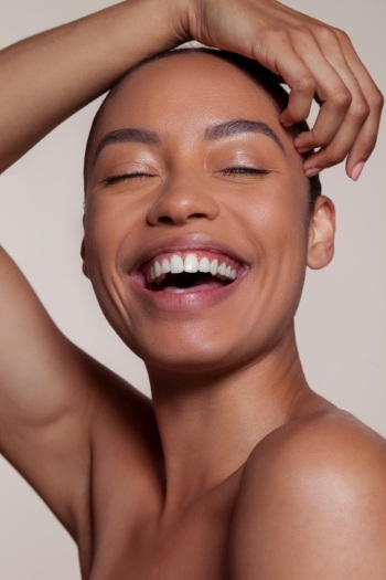 Smiling Faces Woman #2, 25xJPG