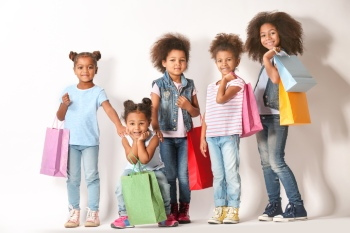 Group of Smiling Friends in Fashionable Jeans 25xJPEG