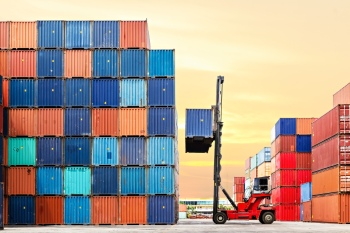 Loading, Storage and Transport of Goods 44xJPEG