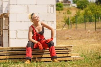 Sunbathing in the Countryside #2, 25xJPEG