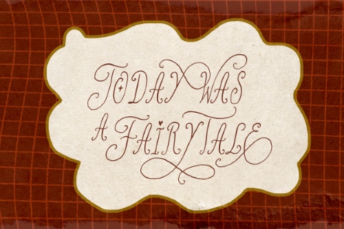 Poetry Velvet - Curly Display Fonts 2xOTF