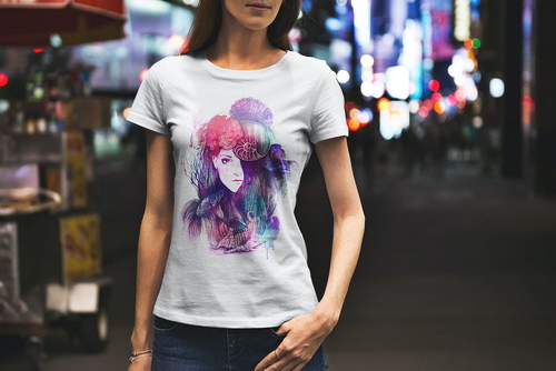 T-Shirt Mockup Female Model New York Scene 09