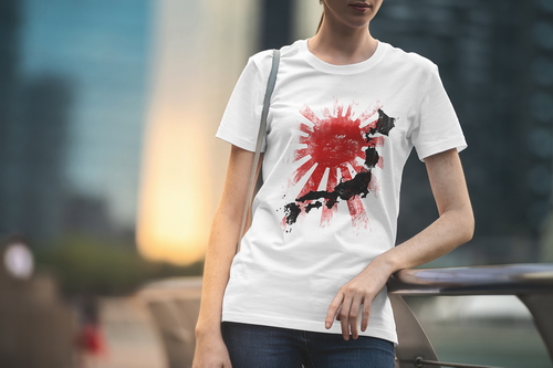 T-Shirt Mockup Female Model City Scene 18
