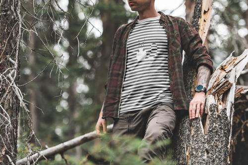 T-Shirt Mockup Male Model Adventure Scene 19