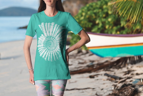 T-Shirt Mockup Female Model Vacation Scene 18