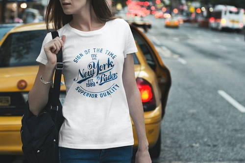 T-Shirt Mockup Female Model New York Scene 05
