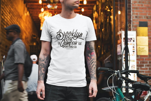 T-Shirt Mockup Male Model New York Scene 05