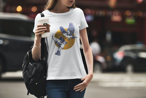 T-Shirt Mockup Female Model New York Scene 12