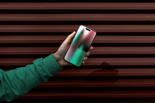 iPhone 16 Pro Mockup Scene Raw-05-01