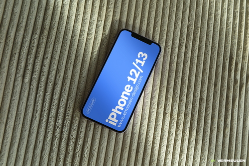 iPhone 12/13 realistic Mockup / W01|10
