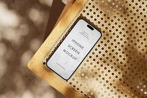 iPhone Mockup