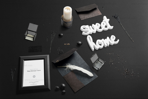 Home Decor Header Mockup Scene 07