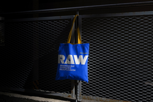 Tote Bag Branding Mockup Scene Raw-02-02