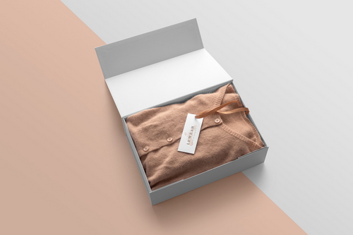 Packaging Apparel Tag Branding Mockup Scene 17