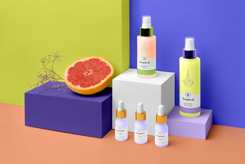 Tropical Cosmetics Packaging Mockup Scene 05