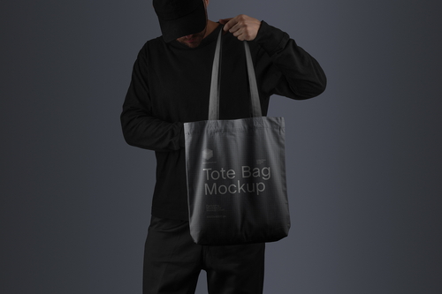 Tote Bag Mockup Scene / Dusk Series 03