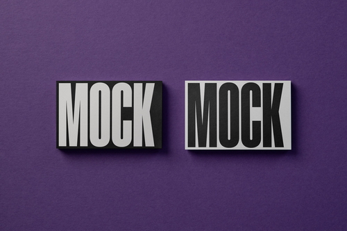 Business Cards Mockup 'Purp'