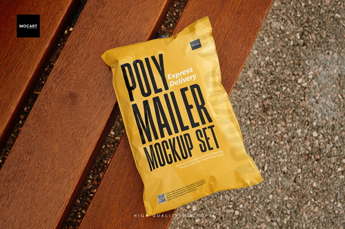 Poly Mailer Mockup Set v.1