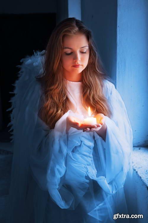 Praying People 35xJPG