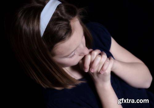 Praying People 35xJPG