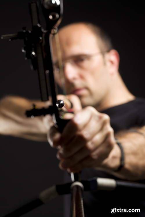 Hitting Target 5xEPS & 20xJPGs Hitting Target 5xEPS & 20xJPGs