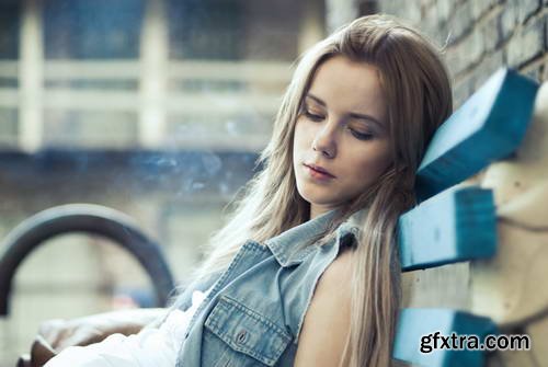 Cool Woman Portraits, 25xJPGs Cool Woman Portraits, 25xJPGs