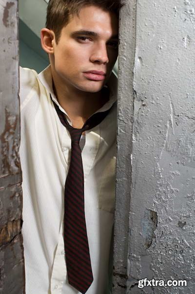 Image Source IE064 Fresh Urban Portraits