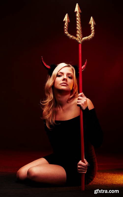 Beautiful Devil with Halloween Accessories 7xJPG
