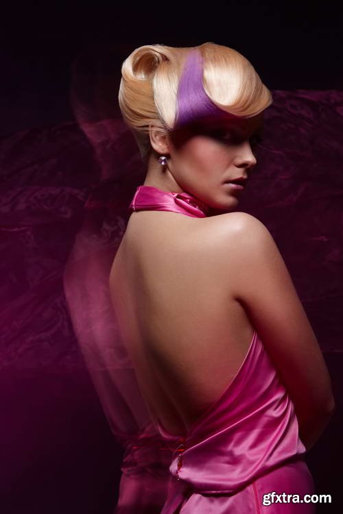 Attractive Girls 25xJPG