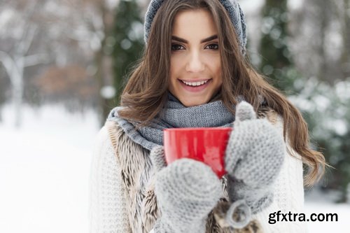 Cool Woman in Winter 2, 25xJPG