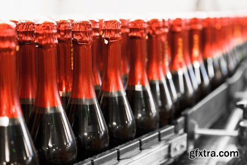 Collection of images of the production of alcoholic beverages 25 UHQ Jpeg