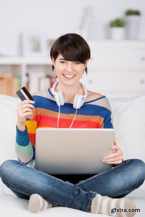 Internet &amp; e-Commerce 25xJPG