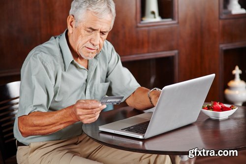 Internet &amp; e-Commerce 25xJPG