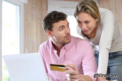 Internet &amp; e-Commerce 25xJPG