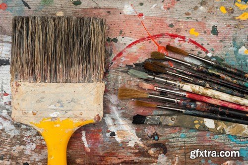 Paint brushes - 5 UHQ JPEG