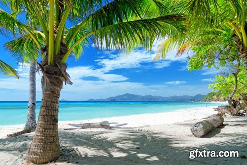 Paradise Vacation 3 - 25 UHQ JPEGs