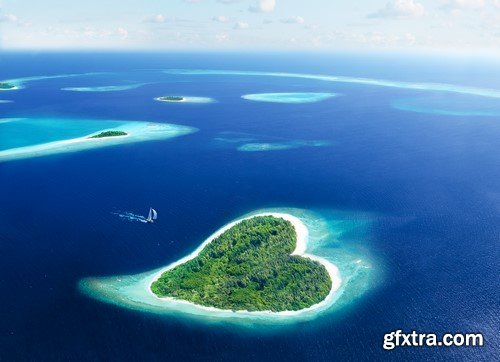 Island in the form of heart