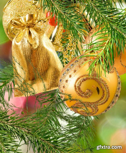 Christmas balls on the christmas tree, 15 x UHQ JPEG
