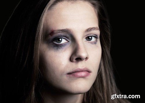 Women abuse - 25 UHQ JPEG