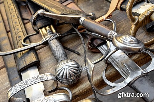 Collection of old vintage weapon weapons bow crossbow armor helmet mace 25 HQ Jpeg