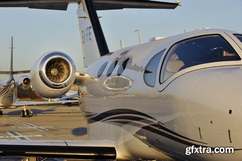 Private Jet - 27xUHQ JPEG Private Jet - 27xUHQ JPEG