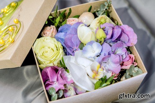Flowers in box - 5 UHQ JPEG