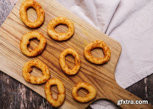 Onion rings and french fries - 19xUHQ JPEG Photo Stock