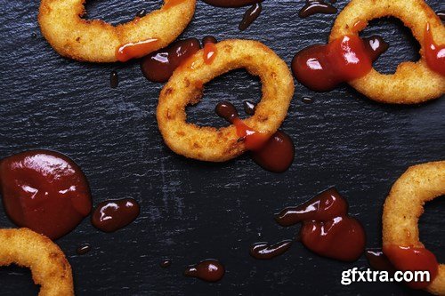 Onion rings and french fries - 19xUHQ JPEG Photo Stock