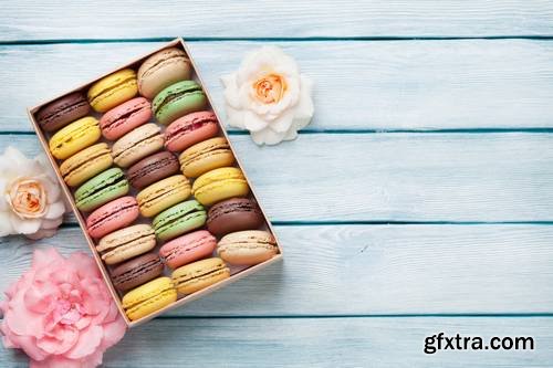 Colorful Macaroons