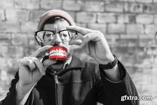 How To Make A Quick Easy Targeted Color Effect In Photoshop GFxtra